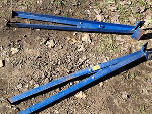lot 1293 image: Lot of (2) Folding Sawhorses