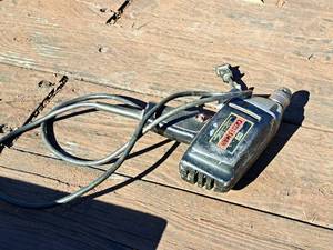 lot 1350 image: Sears Craftsman Variable Speed Reversible 38 Drill 315.10514