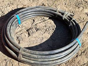 lot 1352 image: Blue Jet SIDR-15 100-PSI 100 NFS Plastic Tubing