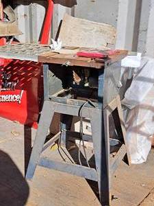 lot 1351 image: Powr-Kraft 9 Bench Saw