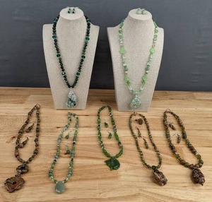 lot 98 image: (7) Beautiful Handcrafted Colorful Miscellaneous Stones&nbspNecklace and Earring Sets in Green E