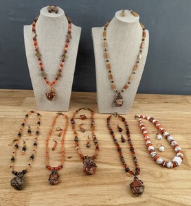 lot 83 image: (7) Beautiful Handcrafted Colorful Miscellaneous Stones&nbspNecklace and Earring Sets in RedOrange E