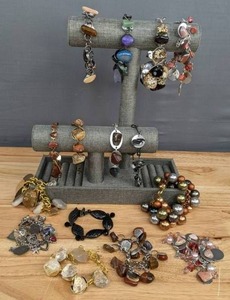 lot 70 image: (15) Lovely Handcrafted Gemstone and Beaded Chain Bracelets E