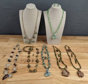 lot 100 image: (7) Beautiful Handcrafted Colorful Miscellaneous Stones&nbspNecklace and Earring Sets in Green E