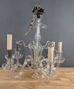 lot 144 image: Vintage Restored Elegant 5 Light Glass Chandelier D