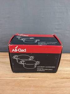 lot 154 image: NEW All-Clad Gourmet Accessories Set of Two 12 Qt. SoupSouffle Ramekins D