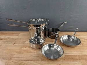 lot 153 image: 8-Piece Set of All-Clad Pots & Pans D