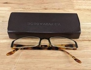 lot 32 image: Pair of BCBG MAXAZRIA Glasses w Case D