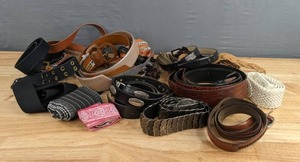 lot 221 image: A Multitude of Womens Belts D