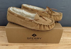 lot 201A image: NEW Womens Reina Junior Trapper Slipper - Cinnamon Size 10M N