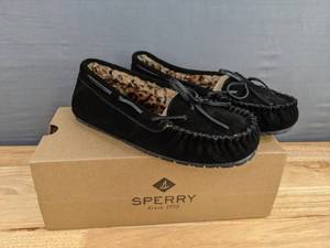 lot 29A image: Brand New Sperry Womens Junior Trapper Lace Up Slippers, Black Leopard, Size 8 M N