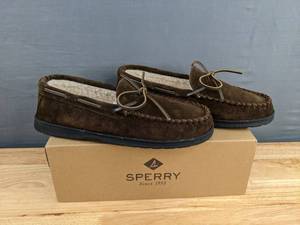 lot 161A image: Brand New Sperry Mens Brandon Trapper Moccasin Slipper, Chocolate, Size 11 M N