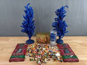 lot 234 image: Wonderful Assortment of Holiday Decor Tinsel Trees, Mini Ornaments, & More D