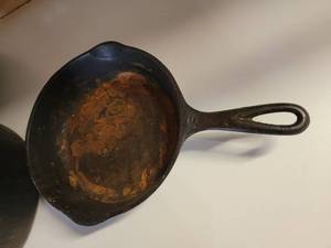 Cast Iron #8 Dutch Oven & #5 Pan