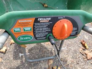 Scotts Seed Spreader