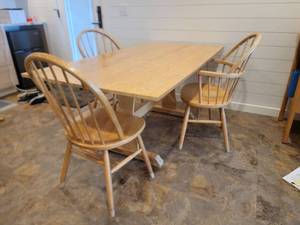 Rustic Pine Dining Set
