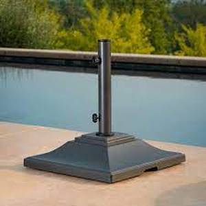 lot 38 image: Sunvilla Square Flat Commercial Umbrella Base