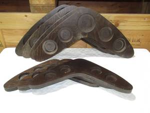 lot 54 image: Lot of 7 Outback Boomerang Flight Serving Trays 4 Large 3 Small