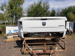 2014 Ram 3500 Box