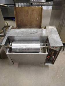 APW Wyott Vertical Conveyor Bun Toaster