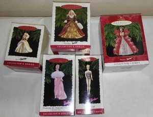 Vintage Hallmark Keepsake Ornaments Barbie (5)