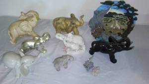 Elephant Figurines (9) And Plate. See Pics.