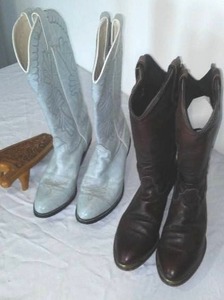 Cowboy Boots. (2) Pair.