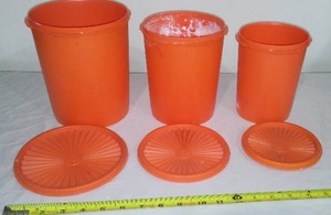 Nesting Tupperware.