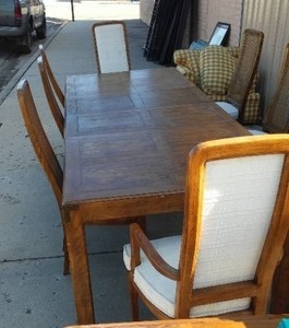Henredon Dining Table, Leaves (2) And Chairs(8).