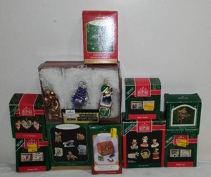 Hallmark Keepsake Collectible Ornaments Mini�s (10).