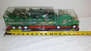 Friction Army Trailer with 1 Missile