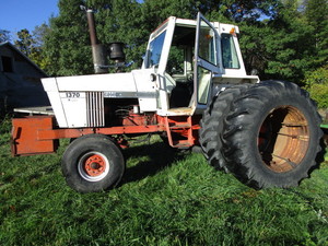 Case Agri-King 1370 Farm Tractor