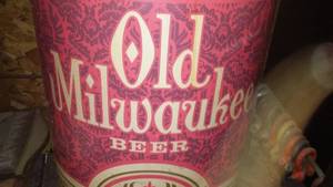 lot 272 image: Vintage Old Milwaukee Display Cooler.