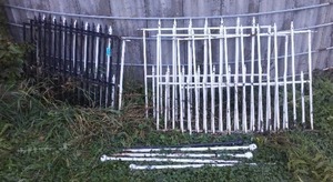 lot 329 image: Wrought Iron Fencing.