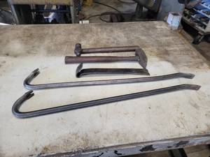 lot 221 image: (2) 30 Crow Bars, Maul, Ballpeen Hammer and Wonder Bar