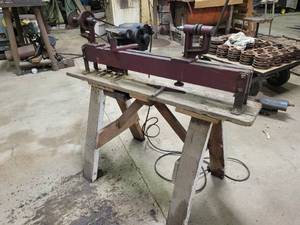 lot 245 image: Wood Lathe with DELCO 14hp 115V Electric Motor - Mounted to Sawhorse