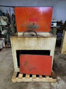 lot 254 image: KAMAS Mfg. Co. Model L Parts Washer - Approx. 35 x 22 x 35 tall
