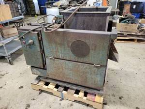 lot 255 image: ALMCO Vibrasheen Vibratory Finishing Machine - 1hp 3 Phase - 208-220440V