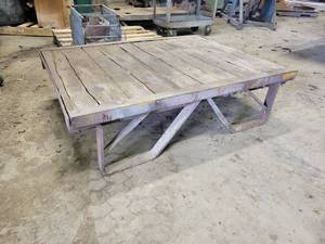 lot 265 image: Antique Wood & Steel Foundry Skid