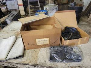 lot 279 image: Lot of Supplies for Sand Blasting Cabinet in Lot 118 - Gloves, Plexi-Glass and More