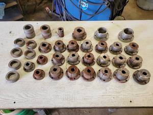 lot 135 image: Lot of (35) Assorted Bushings