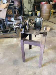 lot 139 image: Hydraulic Pump Stand with Emerson 12hp 1Ph Electric Motor