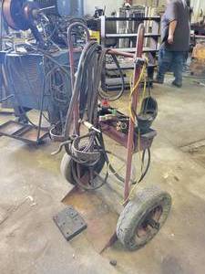lot 101 image: Heavy Duty Torch Cart with PUROX W300 Torch, Smith Gauges, Hose and More