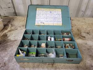 lot 302 image: Curtis Parts Organizer with Inventory of Fuses