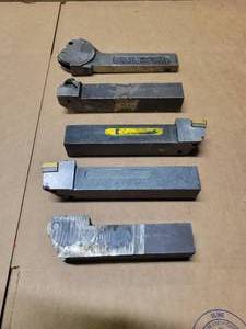 lot 343 image: Lot of (5) 1 Shank Lathe Insert Tool Holders and Knurling Tools