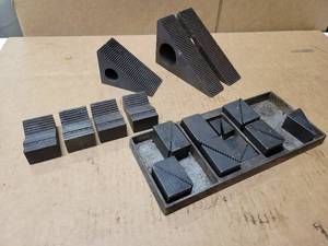 lot 368 image: Lot of Serrated Step Blocks - Tietzmann no. 1, No. 2, No. 3 and More