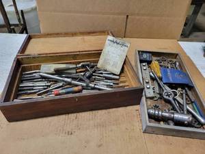 lot 386 image: Large Lot of Taps, Dies and Handles