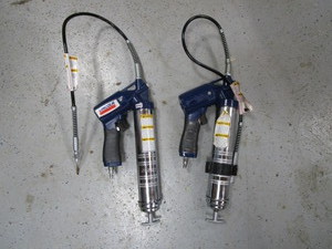 lot 11 image: (2) Pneumatic Grease Guns