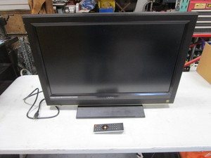 lot 27 image: 32 Vizio TV