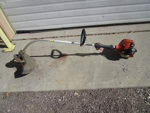 lot 58 image: Echo Weed Eater